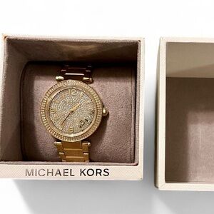 Michael Kors MK6510 Watch with Crystal Details